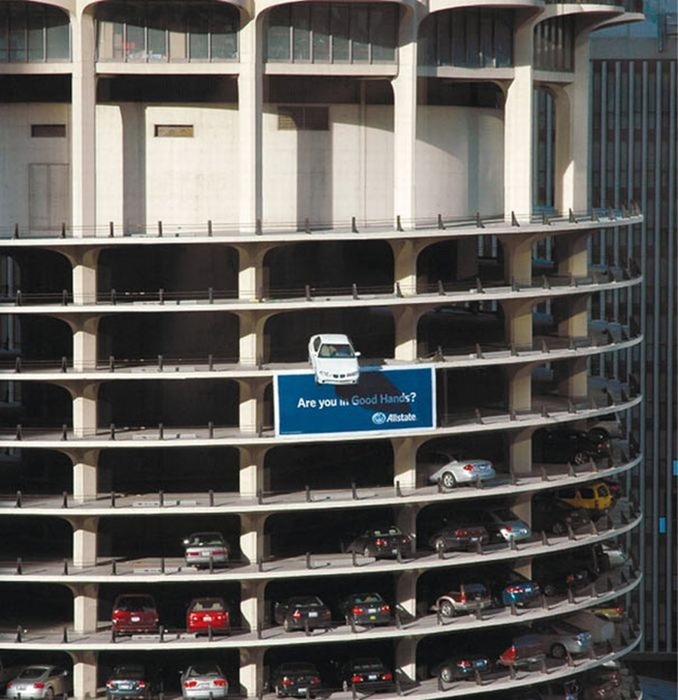 Creative Advertisements on Buildings | Amusing Planet